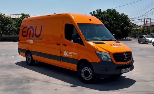 Mercedes Sprinter (13 m³) — 2